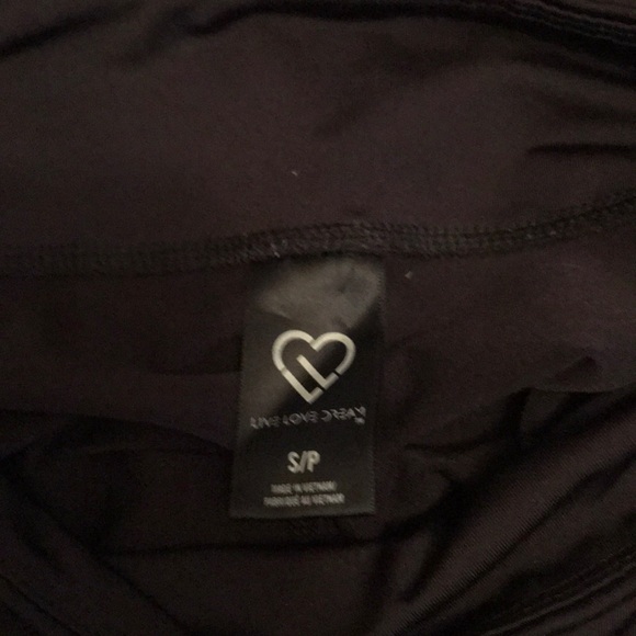 🥳 5 for $25🥳 Yoga pants - Picture 3 of 3